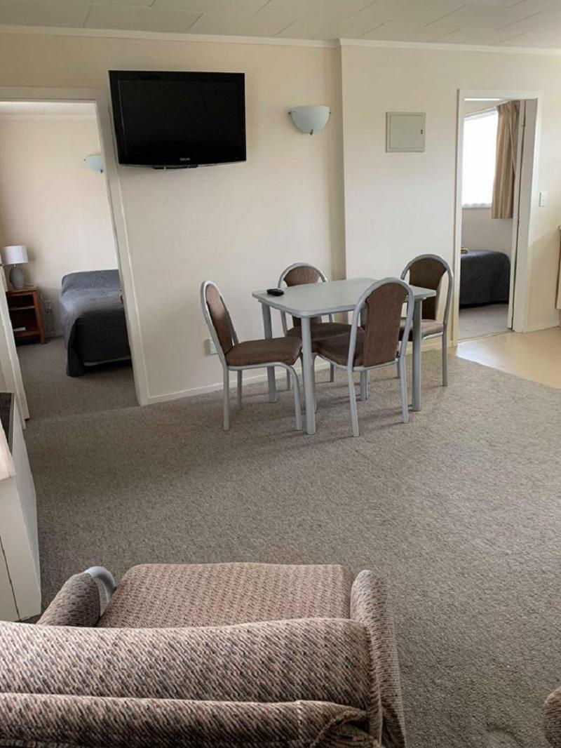 Waiouru Welcome Inn エクステリア 写真