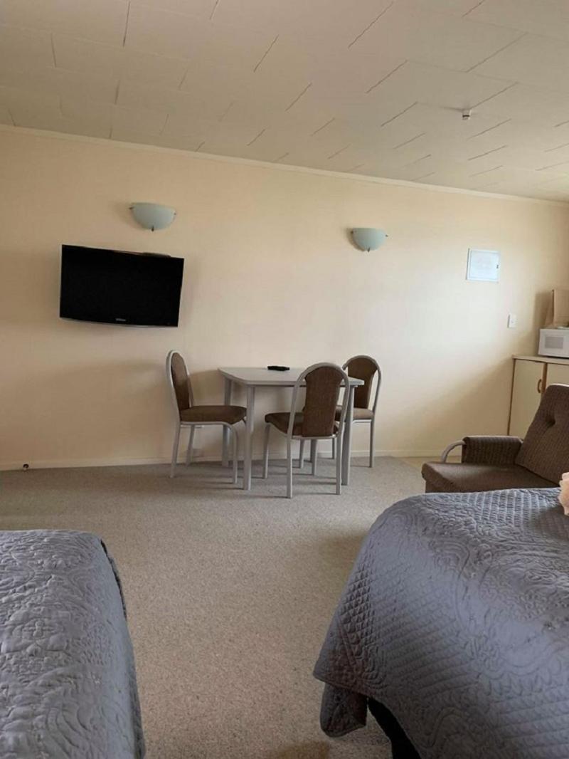 Waiouru Welcome Inn エクステリア 写真
