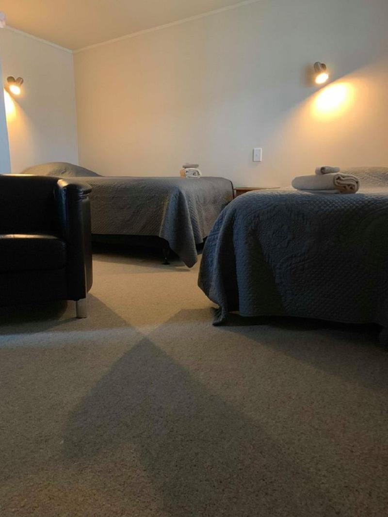 Waiouru Welcome Inn エクステリア 写真
